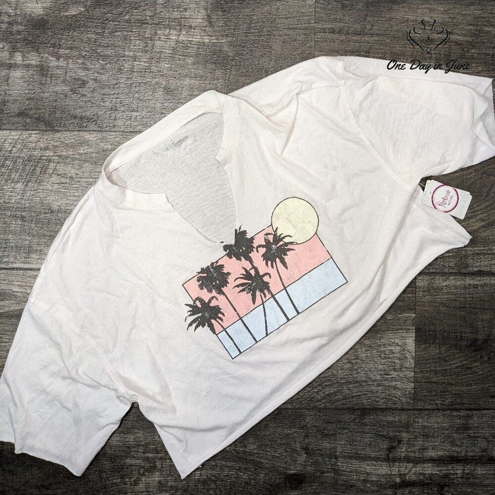 Flirtitude Juniors Cropped Short Sleeve Top Size S